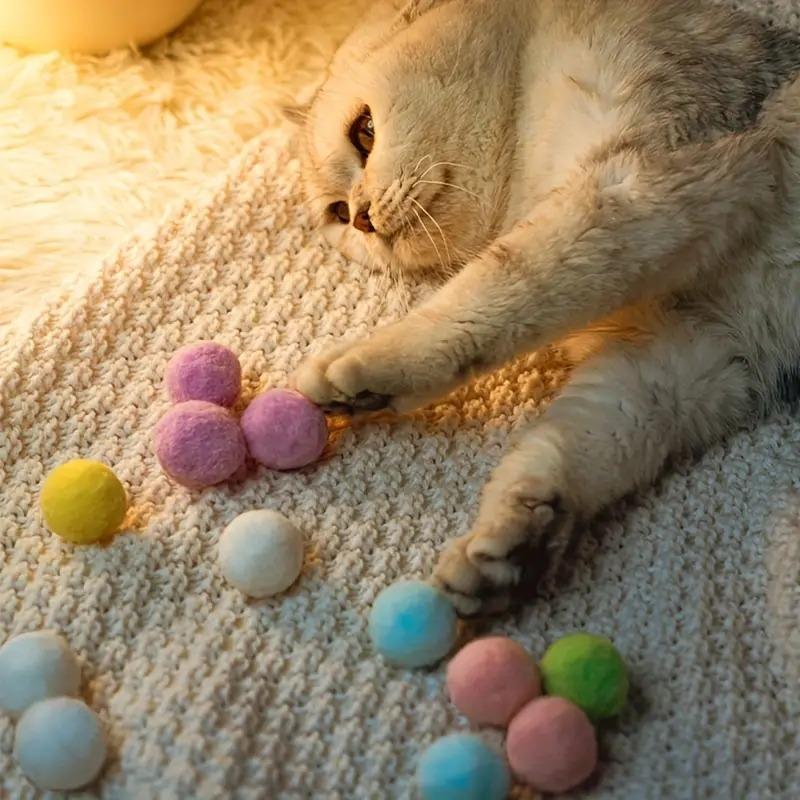 Interactive Cat Toy Ball Launcher Gun - Image 5